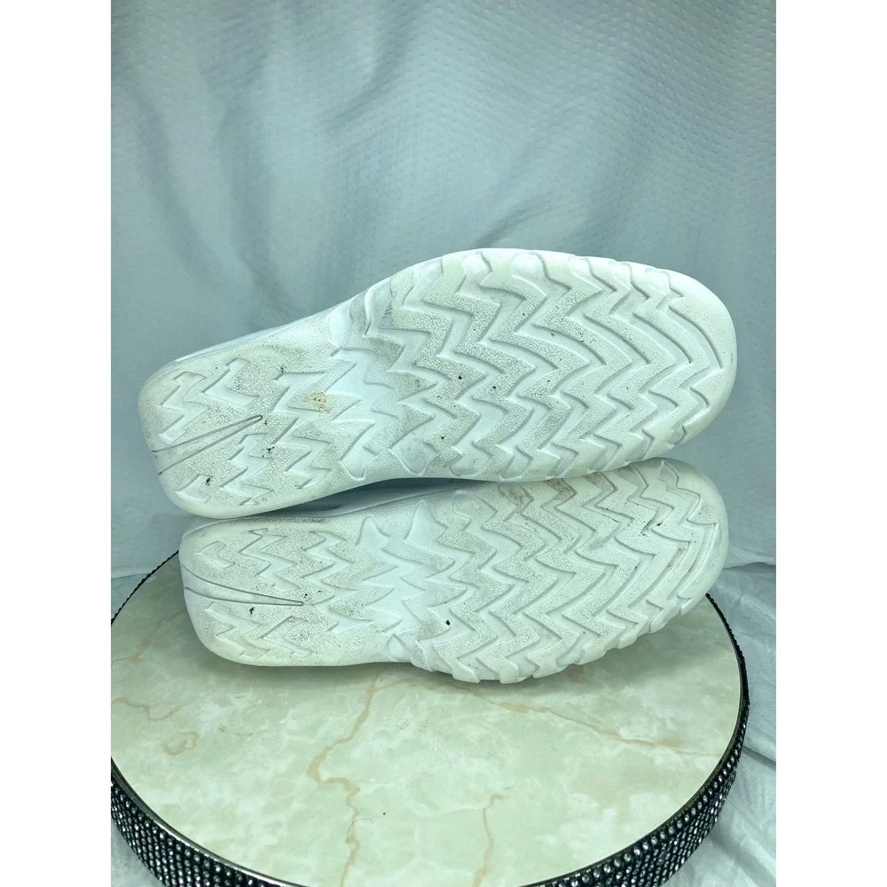 Nike Air Shake Ndestrukt Basketball Shoes Mens 10 Triple White High Top Sneakers